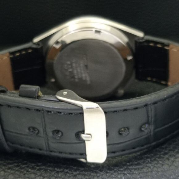 Vintage 1972 Citizen Automatic Mens Silver Watch W/daydate & Silver accents - Picture 2 of 10